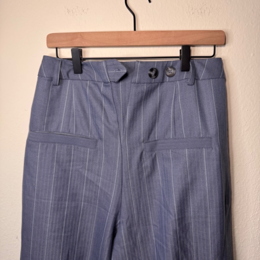 Free People Something About You Trouser Shorts Size 2 Grey Blue Pinstripe NWT - Picture 4 of 7